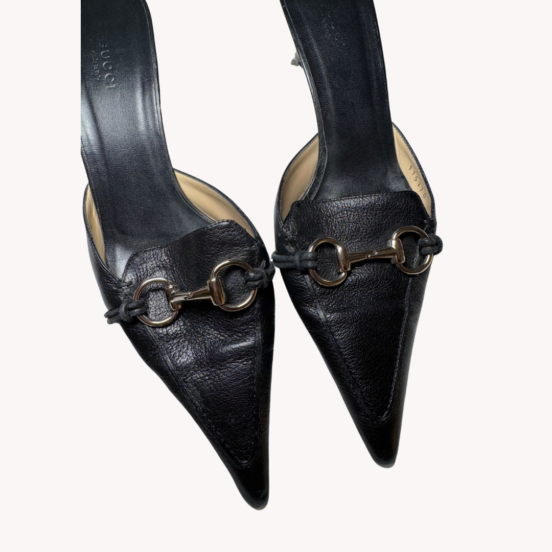 GUCCI 黒 ポインテッドトゥ ミュール Gucci 100mm Slingback Pumps | Black | FARFETCH