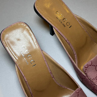 Gucci: Vintage Pastel Pink Logo Mules