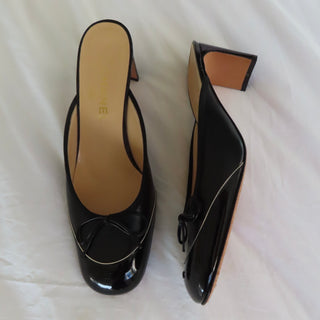 Chanel: Vintage Black CC Mule Kitten Heels (40.5)