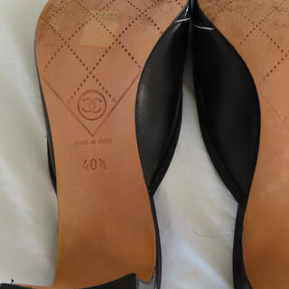Chanel: Vintage Black CC Mule Kitten Heels (40.5)